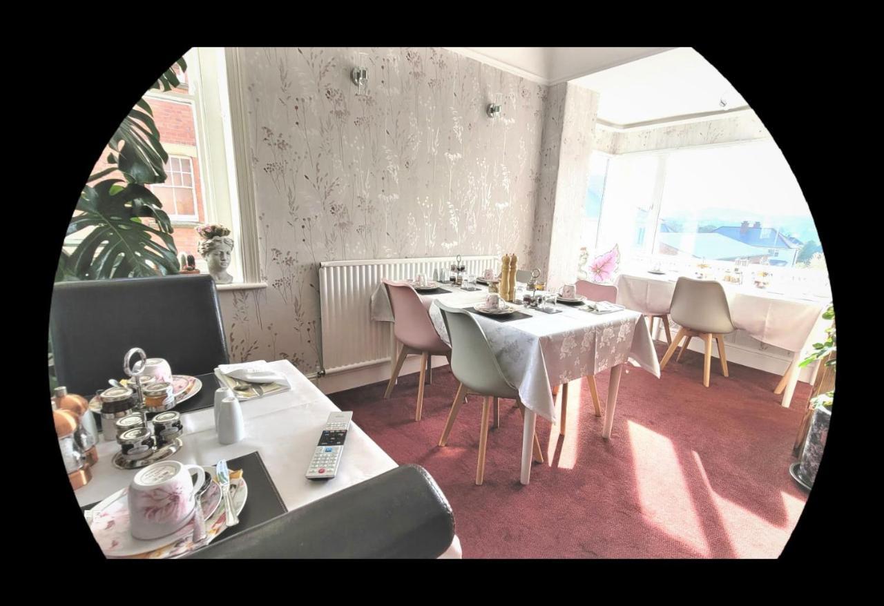 Greylands Guest House Llandrindod Wells Zewnętrze zdjęcie