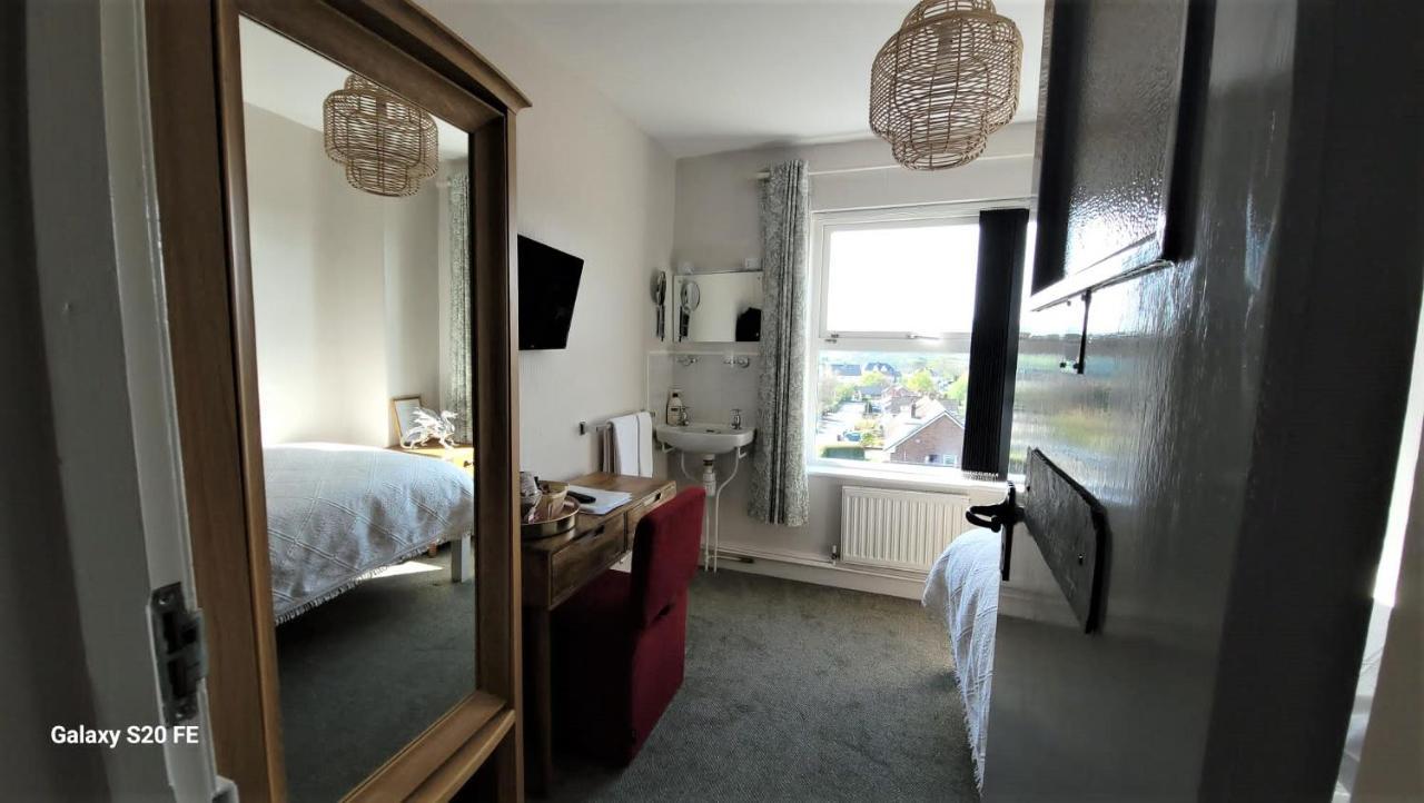 Greylands Guest House Llandrindod Wells Zewnętrze zdjęcie